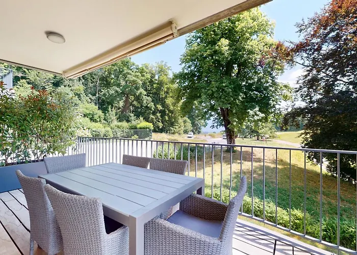 Apartament Superb Lakeview Flat - In The Heart Of Lavaux *