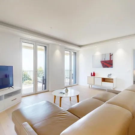 Superb Lakeview Flat - In The Heart Of Lavaux * Puidoux