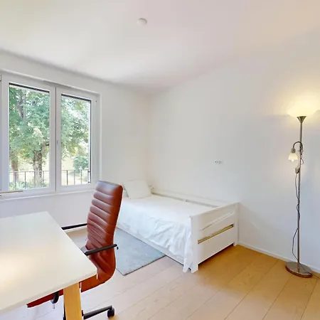 Superb Lakeview Flat - In The Heart Of Lavaux Apartman